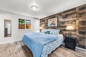 2 habitaciones, tabla de planchar con plancha y wifi gratis 