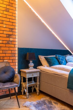 Apartament clàssic | 1 dormitori, planxa i posts de planxar, wifi gratuïta i roba de llit