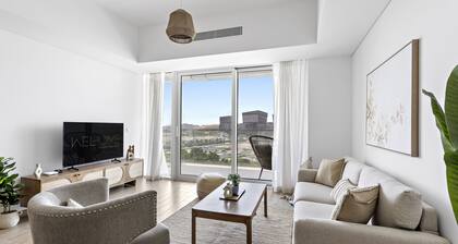 WelHome - Urban Tranquil Retreat In The Heart of Yas Island