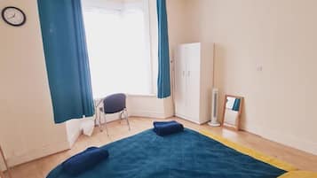 Appartamento | 1 camera, ferro/asse da stiro, Wi-Fi gratuito, lenzuola