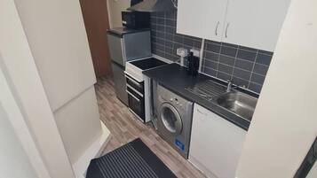 Apartment | Private kitchen | Fridge, microwave, oven, stovetop