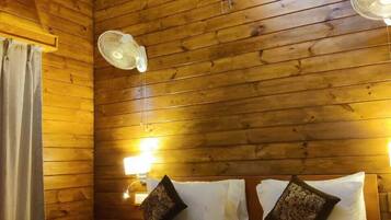 Premium Room | 1 bedroom, free WiFi, bed sheets
