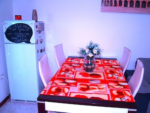 House | Dining