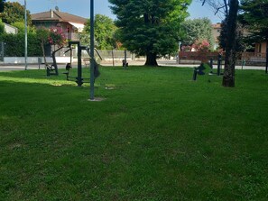 Property grounds - Charming 2-bed House in Albaro for Every Traveler (Ronco all'Adige)