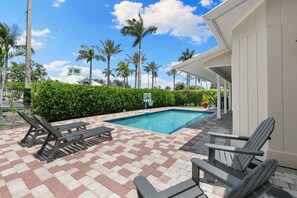 Imagen sin descripción, 2 de 47, botón