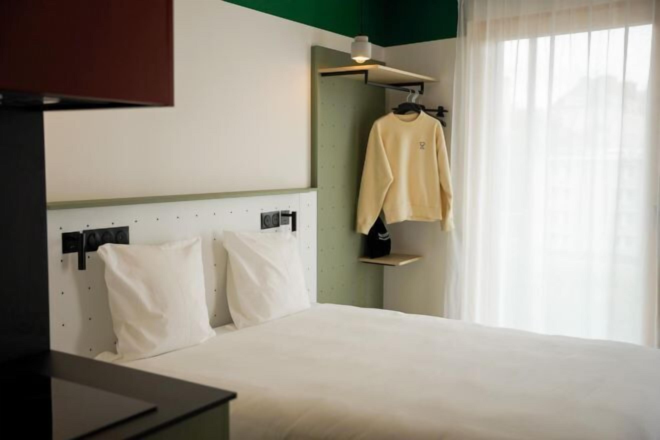 Hochwertige Bettwaren, Bügeleisen/Bügelbrett, kostenloses WLAN