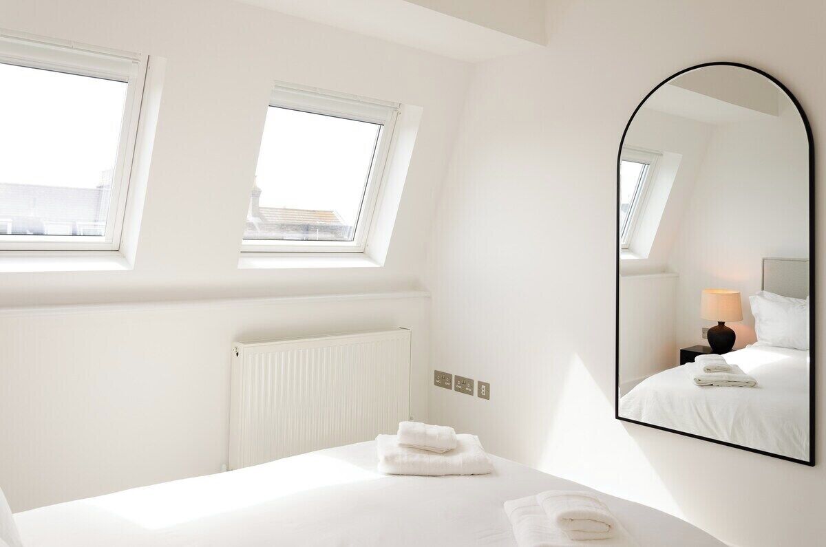 2 chambres, fer et planche à repasser, Wi-Fi, draps fournis