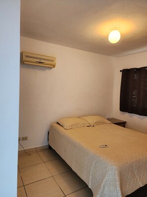 2 soverom, wi-fi og sengetøy