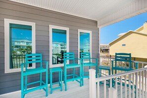Property grounds - 🏝️Sound Views-Walk to Beach-Outdoor Shower-Spacious-4BR Nautilus (Navarre Beach)