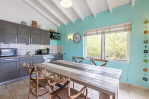 Dining - Tropical Paradise: Charming Villa at Coral Estate (Curacao)