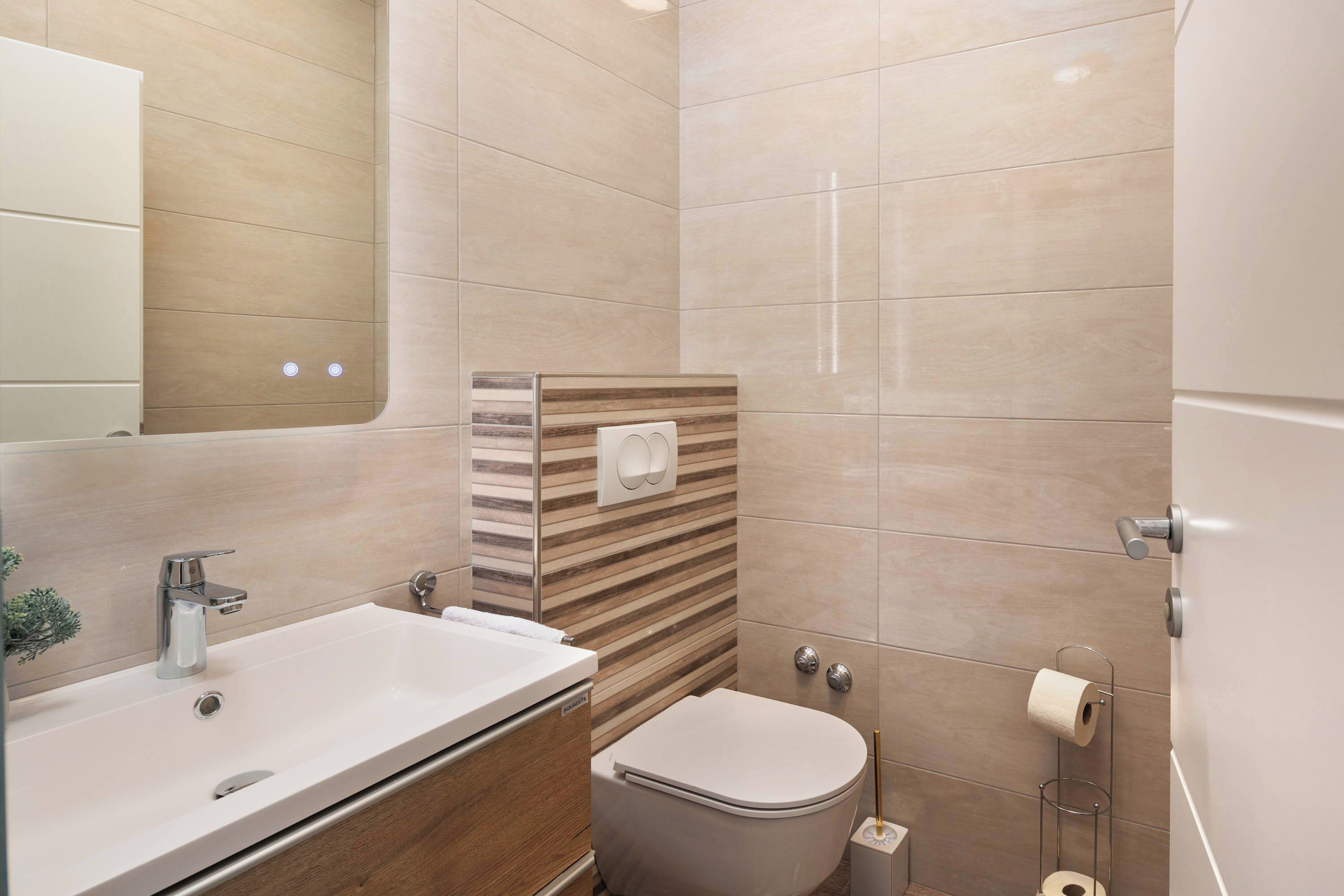 Family Apartment, Multiple Bedrooms, Sea Facing (Seafront Apartment Nana 1) | Bathroom | Shower, hair dryer, towels, soap