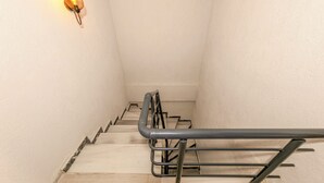 Comfort Duplex | Bathroom