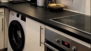 Apartment, 1 Queen Bed with Sofa bed | Private kitchen - Modest 1-bed Apartment in Bristol (Bristol)