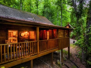 Exterior - The Rustic Nest cabin (Sevierville)