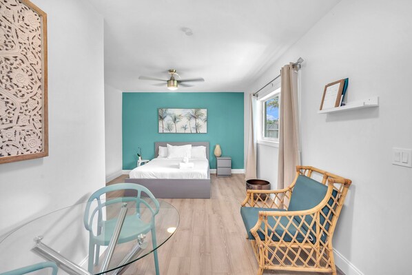 1 chambre, fer et planche à repasser, Wi-Fi, draps fournis