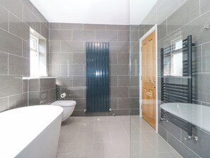 Bathroom - Glanffraw (Ty Croes)