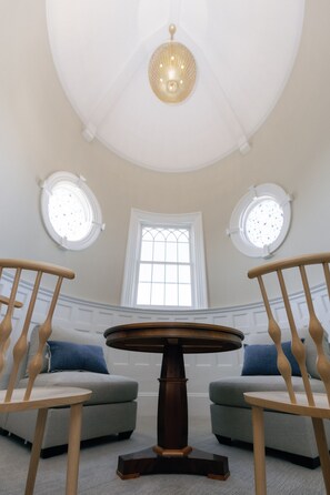 蜜月客房 | 埃及棉床单、高档床上用品、加厚床垫、特色装修