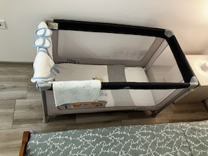 2 chambres, fer et planche Ă repasser, lit parapluie, Wi-Fi gratuit