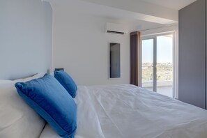 2 sovrum och strykjärn/strykbräda