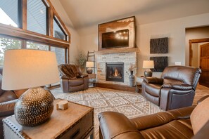 Smart TV, fireplace, table football