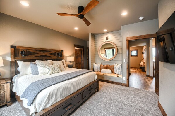 5 bedrooms, free WiFi, bed sheets