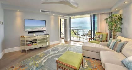 Beautiful SST3 beachfront condo.