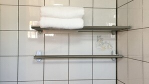 Uklassifisert bilde, 3 av 14, knapp
