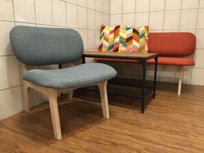 40-inch LED TV with digital channels - Liuqiu Cozy Room (Liuqiu)