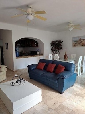 Apartment | Living area