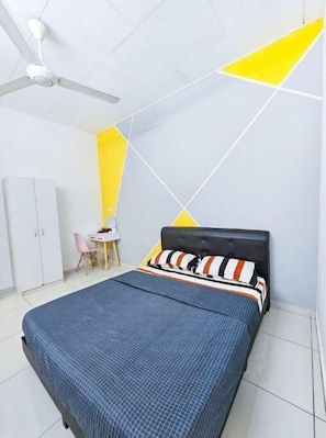 3 bedrooms, iron/ironing board, WiFi