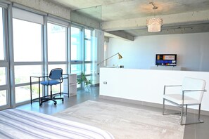 1 غرفة نوم ومكتب وواي فاي وملاءات أسرّة