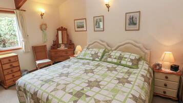 1 chambre, décoration personnalisée, ameublement personnalisé