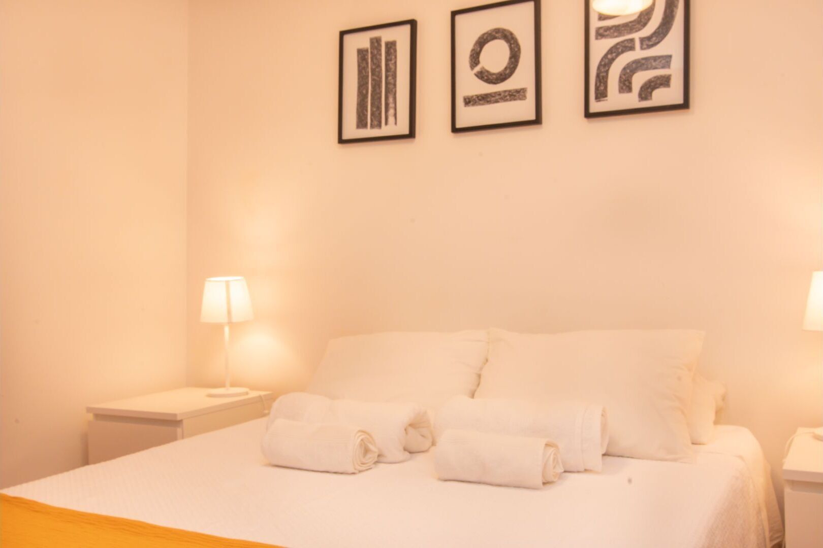 2 Schlafzimmer, Bügeleisen/Bügelbrett, kostenloses WLAN, Bettwäsche