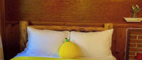 Fer et planche à repasser, Wi-Fi gratuit, draps fournis