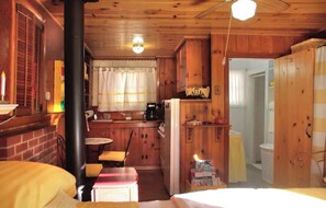 Strykejern/-brett, wi-fi (inkludert) og sengetøy