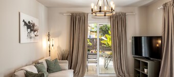 Anas Kiti Seaside Villa