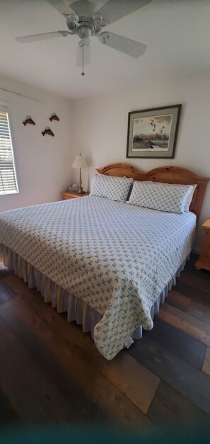 3 Schlafzimmer, Schreibtisch, WLAN, Bettwäsche
