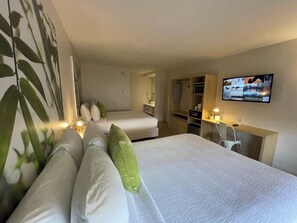 1 soverom, skrivebord, strykejern/-brett og wi-fi