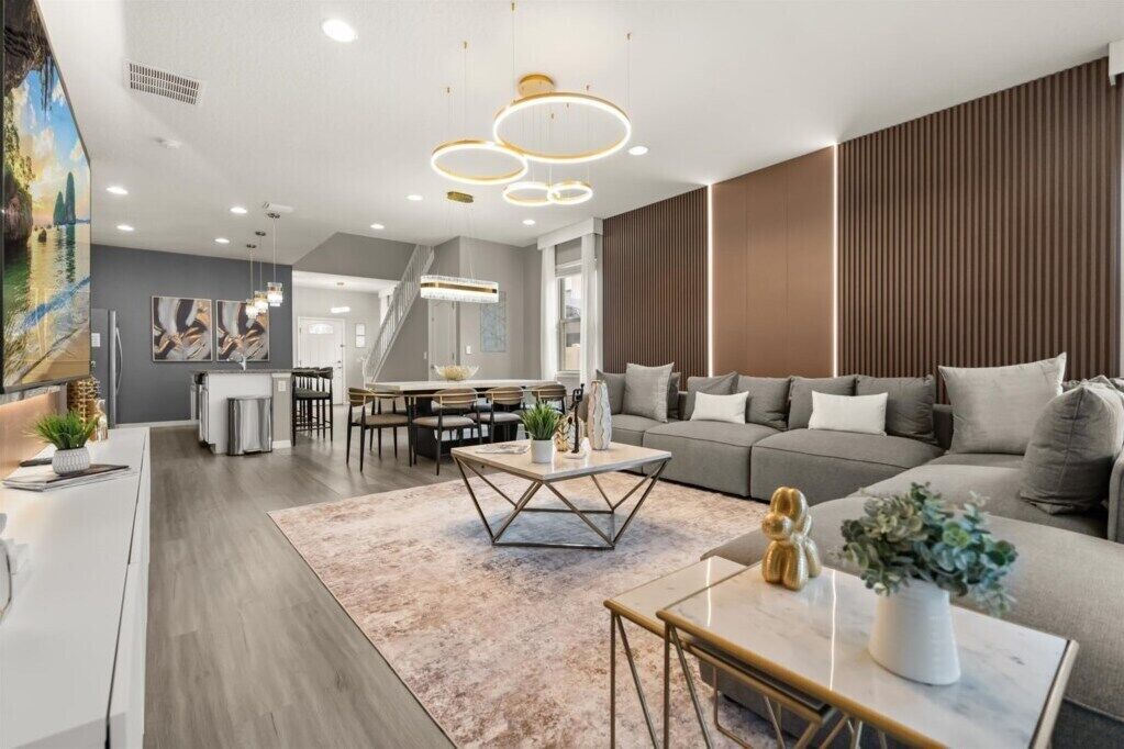 Fernseher, Tischtennisplatte