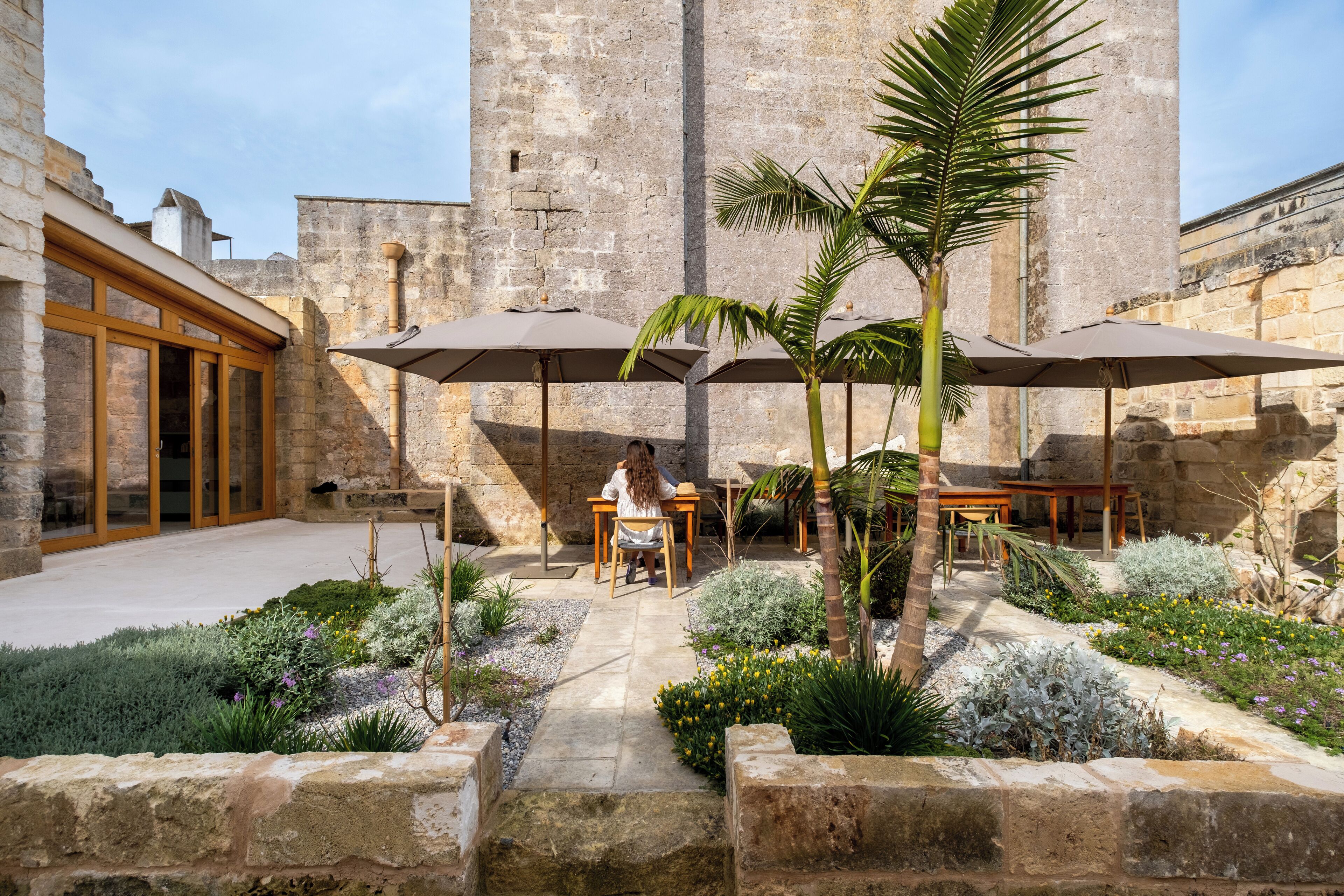 Kamar Superior | Seprai katun Mesir, seprai premium, selimut bulu angsa, dan busa memori