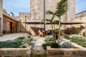 Superior Room | Egyptian cotton sheets, premium bedding, down duvets, memory-foam beds - I Tre Bacili (Spongano)