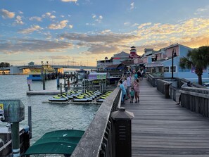 Marina - BEACH FRONT LUXURY! Brand new and waiting for you! (Madeira Beach)