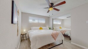 2 bedrooms, in-room safe, desk, iron/ironing board