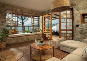 Living area - Cabaña Catarina (Santa Catarina Palopó)