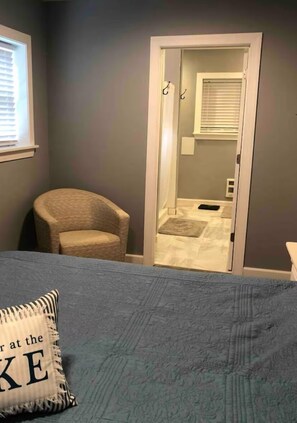 3 bedrooms, WiFi, bed sheets - The Fox's Den at Burr Oak Lake (Glouster)