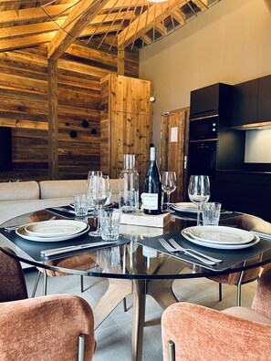 Deluxe Apartment | Private kitchen