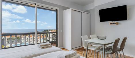 2 Schlafzimmer, Bügeleisen/Bügelbrett, WLAN, Bettwäsche