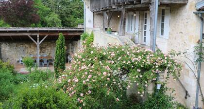 Maison Ancienne en Périgord 10 Personnes