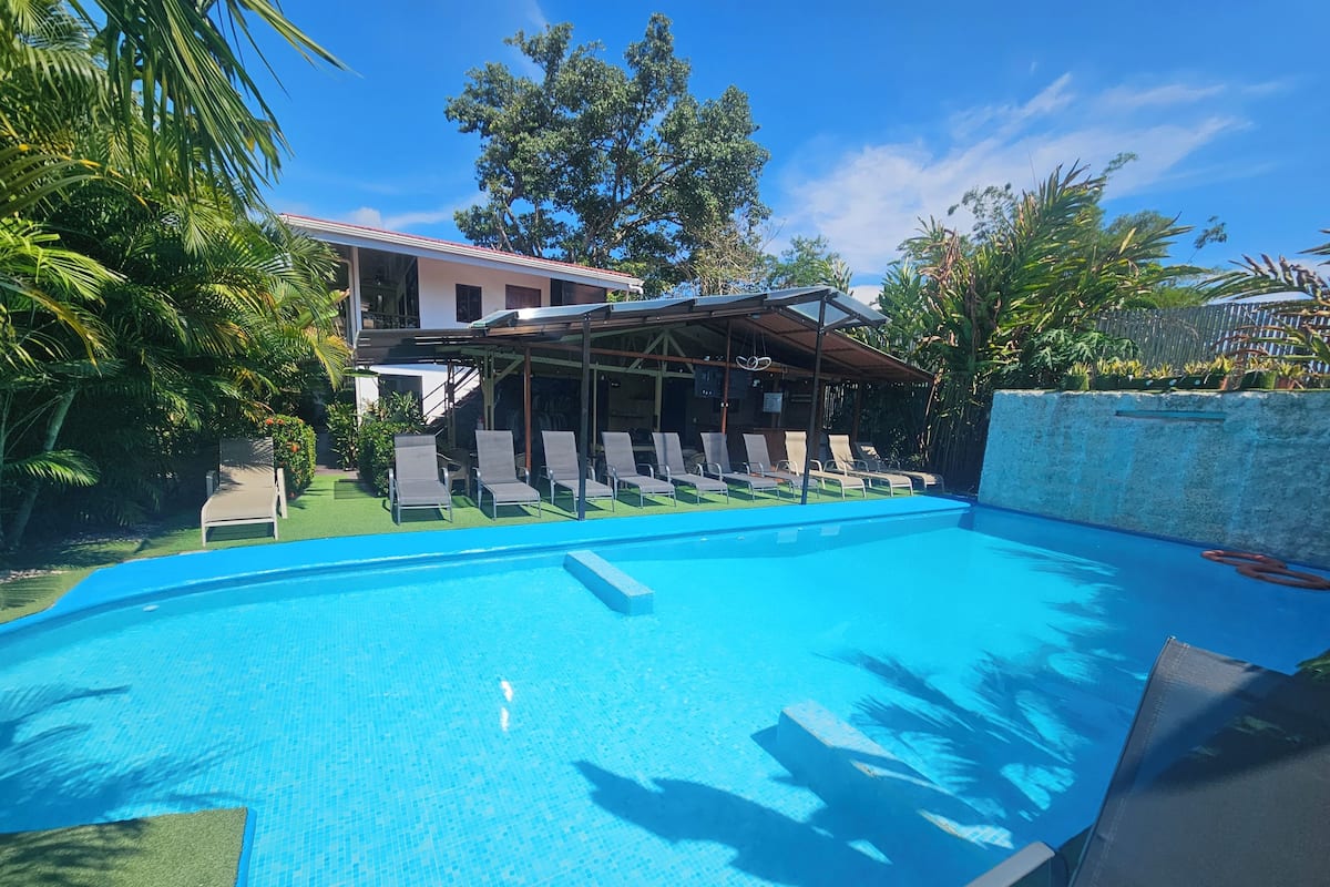 Family Apartment, Non Smoking, Pool View | Egyptian cotton sheets, premium bedding, down comforters