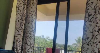 Studio with kitchen - Bodhi Home.